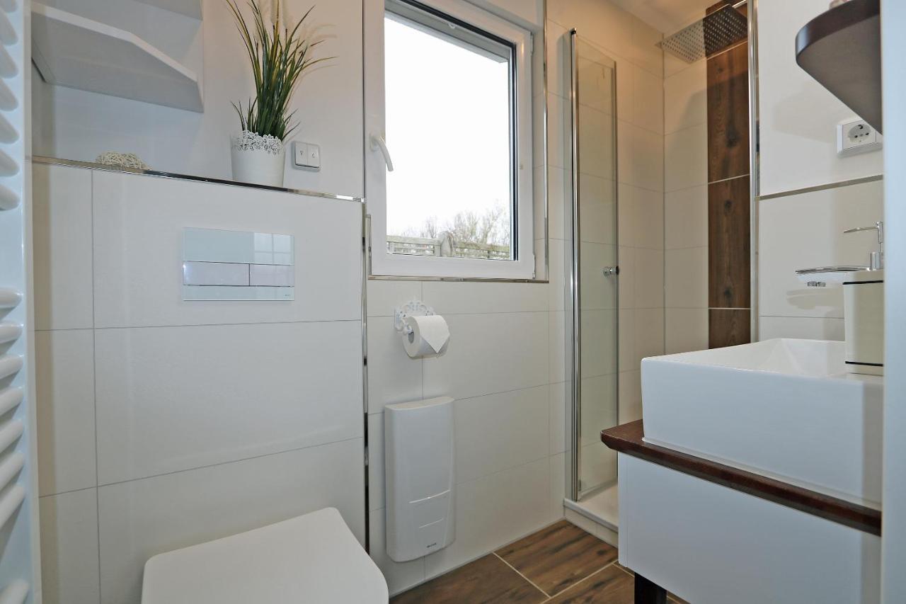 Bungalow-Park Ostseenordstern Вустров Екстериор снимка